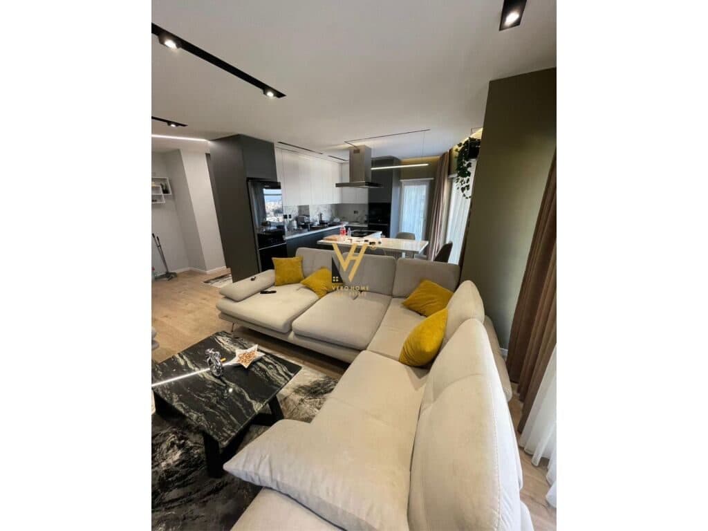 Jepet Apartament 3+1+2+ballkon me qera te Residenca Kodra e Diellit 2 ,140 m2 2