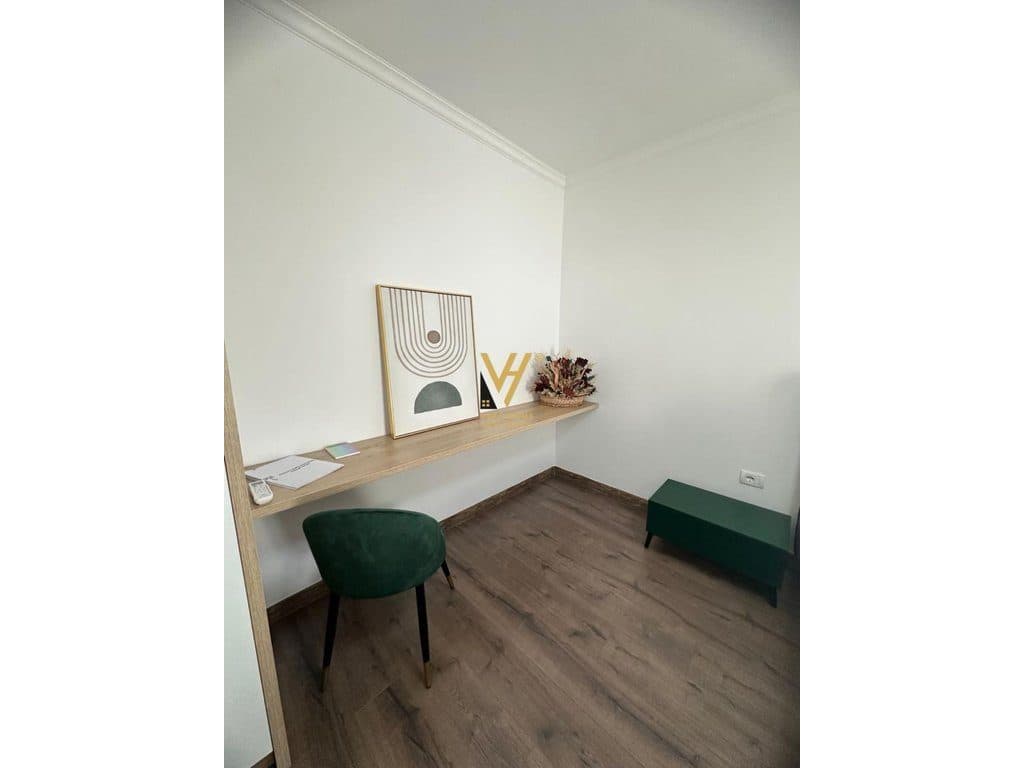 JEPET APARTAMENT 1+1 ME QERA TE 21 DHJETORI 59.000 LEKE 2