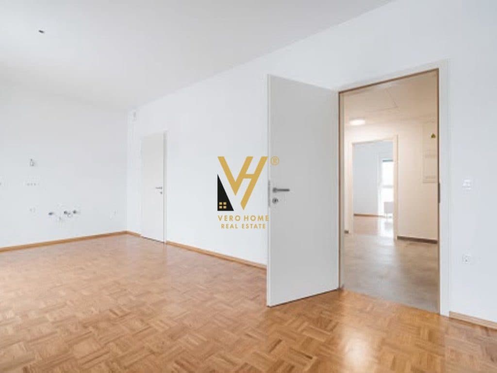 SHITET APARTAMENT 2+1+BLK TE RR.HAXHI H.DALLIU 19.000.000 LEKE 1