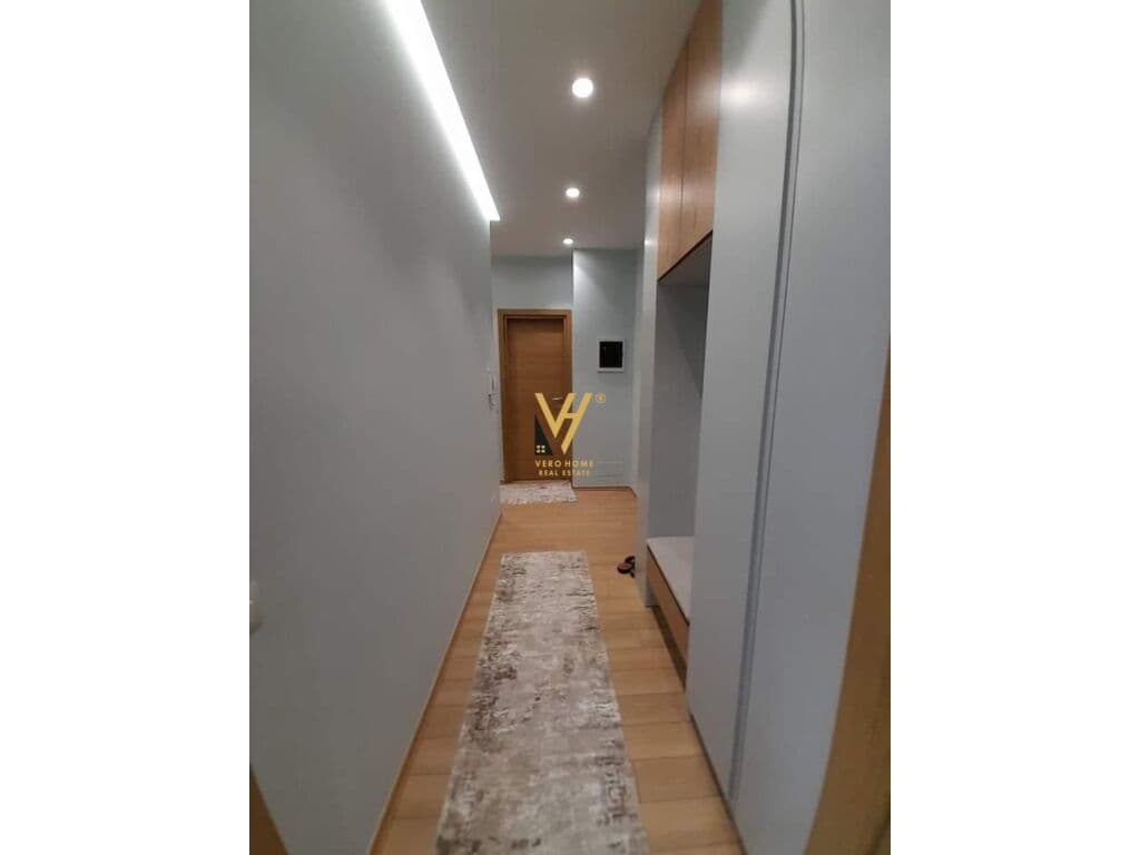 Shitet apartament 2+1+2 te Kopshti Zoologjik 107 m2 2