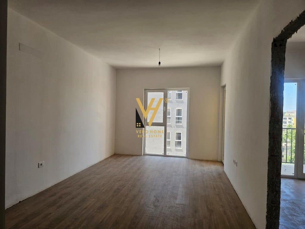 SHITET APARTAMENT 1+1+BLK TE TIRANA ENTRY, ISH SHESHI SHQIPONJA 97.000 EURO