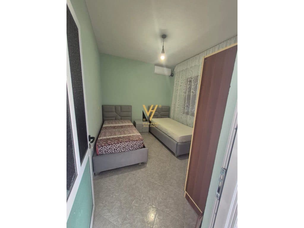 JEPET APARTAMENT 2+1+BLK ME QIRA TE QYTET STUDENTI 60.000 LEKE 2