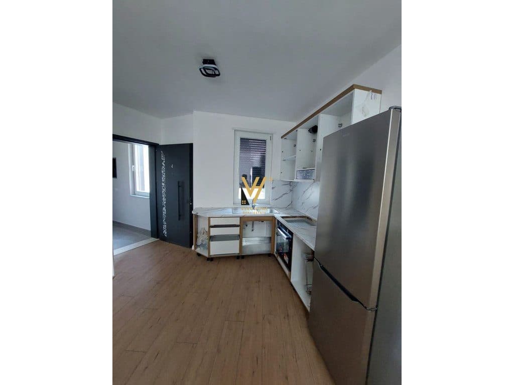 JEPET APARTAMENT 2+1+2+BLK ME QERA TE RRUGA E DIBRES 70.000 LEKE 2