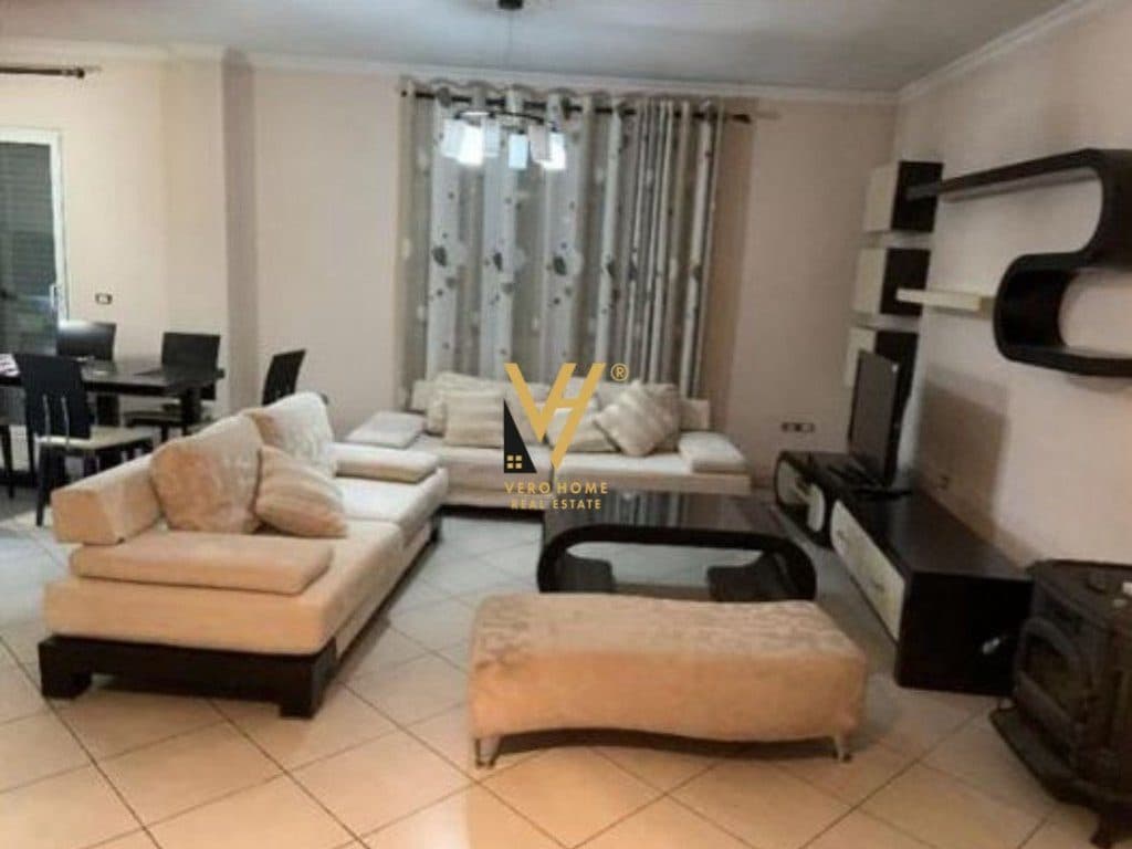 JEPET APARTAMENT 3+1+BLK ME QERA NE SELITE 620 EURO 1