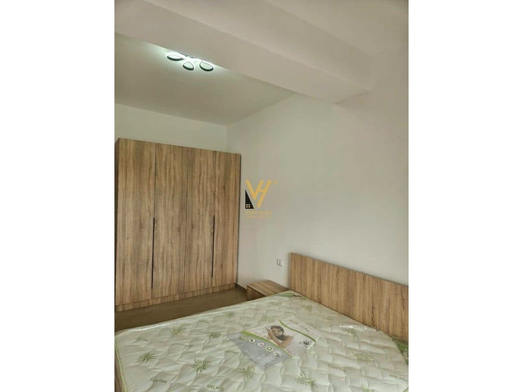 JEPET APARTAMENT 1+1+BLK ME QIRA TE GOLDEN PARK 55.000 LEKE 4