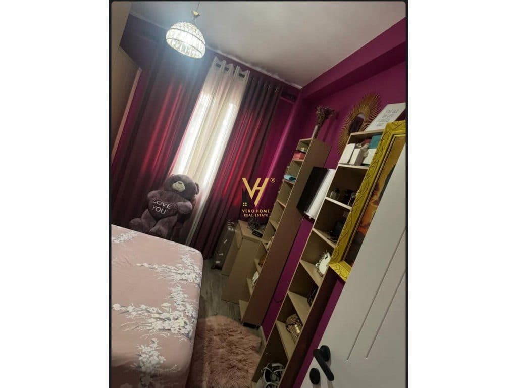 JEPET APARTAMENT 1+1 ME QERA NE MISTO MAME 40.000 LEKE 4
