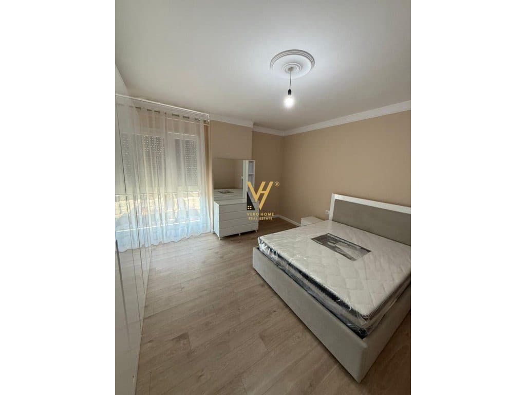 JEPET APARTAMENT 2+1+BLK ME QIRA NE PASKUQAN 50.000 LEKE 3