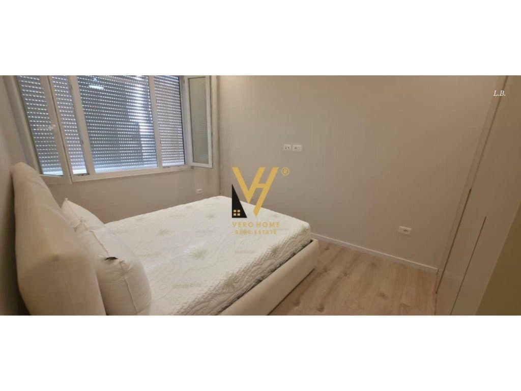JEPET APARTAMENT 1+1 ME QERA TE SELVIA 65.000 LEKE 4