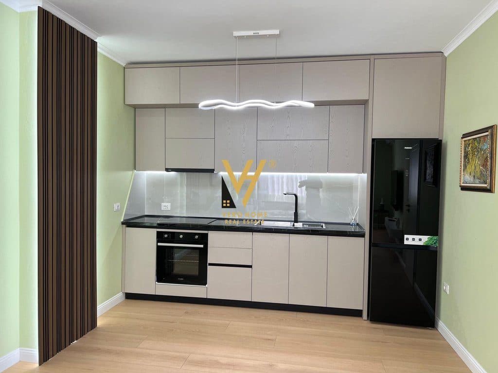 SHITET APARTAMENT 2+1+BLK BULEVARDI MIGJENI 145.000 EURO 3