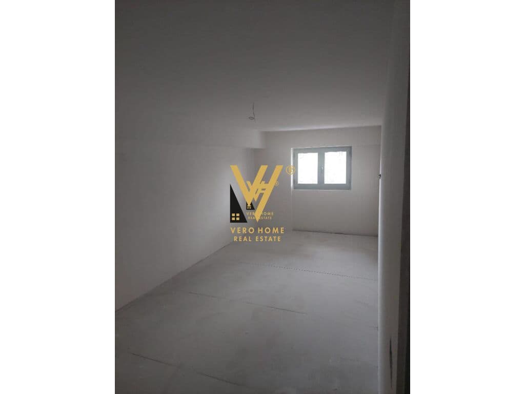 SHITET APARTAMENT DUPLEKS NE MISTO MAME 239.000 EURO 2