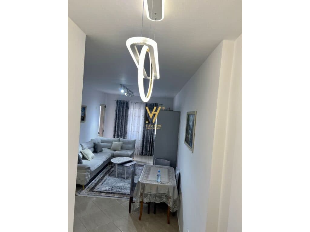 Shitet Apartament 2+1+ballkon te Unaza e Re 72 m2 4