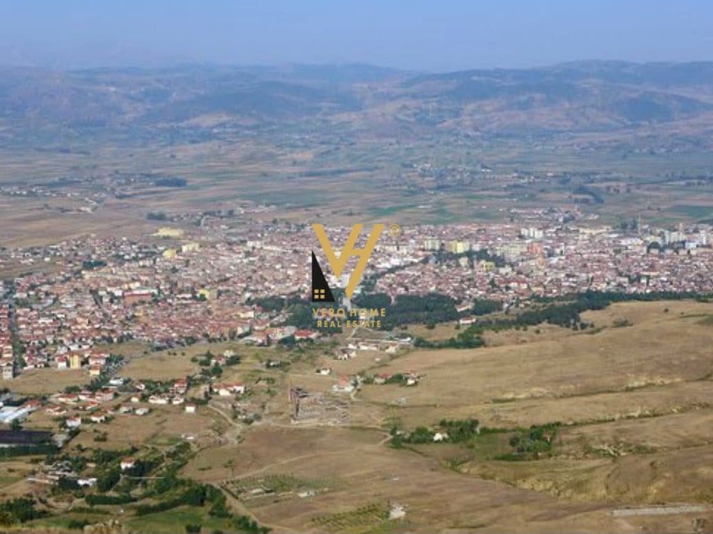 SHITET TOKE + AMBIENT BIZNESI NE KORÇE 1.500.000 EURO
