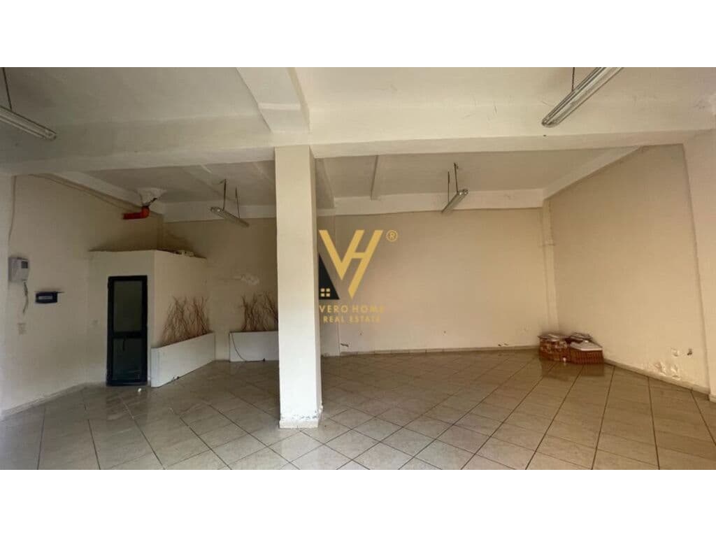 SHITET DYQAN 80 M2 NE ELBASAN 50.000 EURO 2