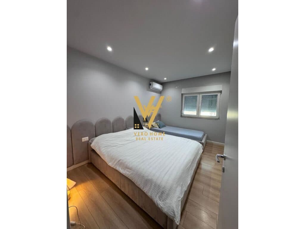 SHITET APARTAMENT 1+1+BLK TE BULEVARDI I RI 135.000 EURO 3
