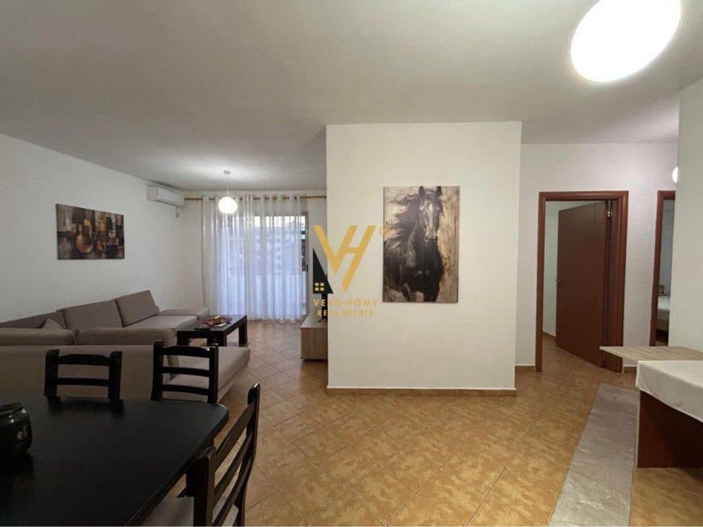 JEPET APARTAMENT 2+1 ME QIRA NE ASTIR 47.000 LEKE 2