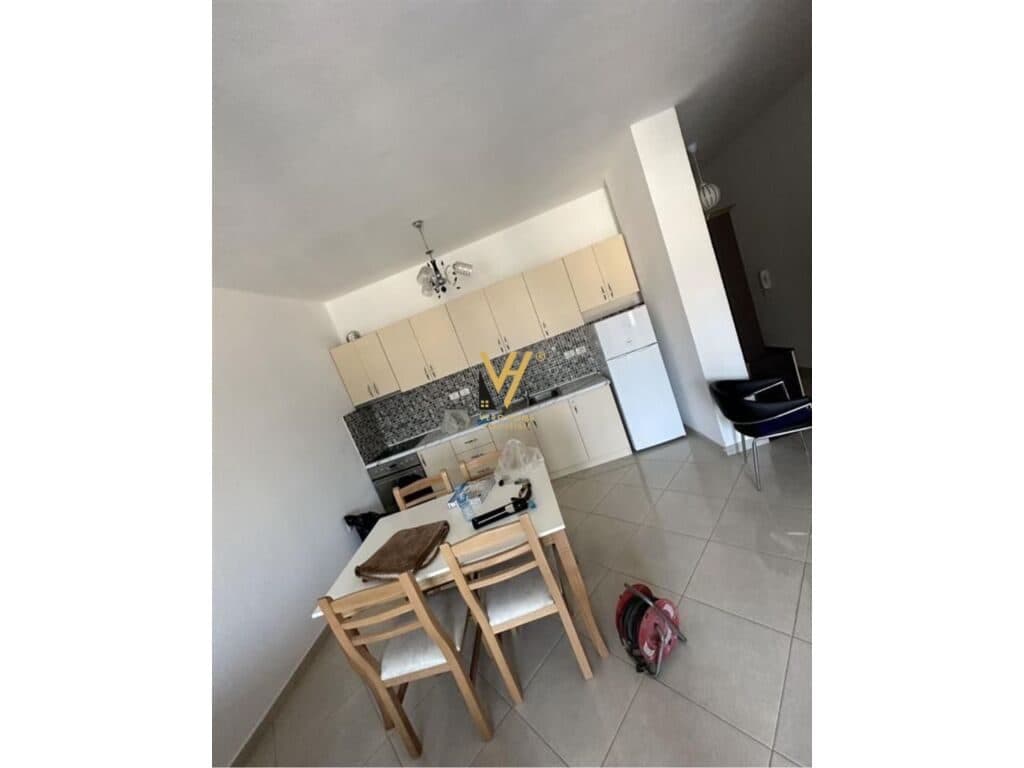 Jepet Apartament 2+1+ballkon me qera te Unaza e Re 104 m2 2