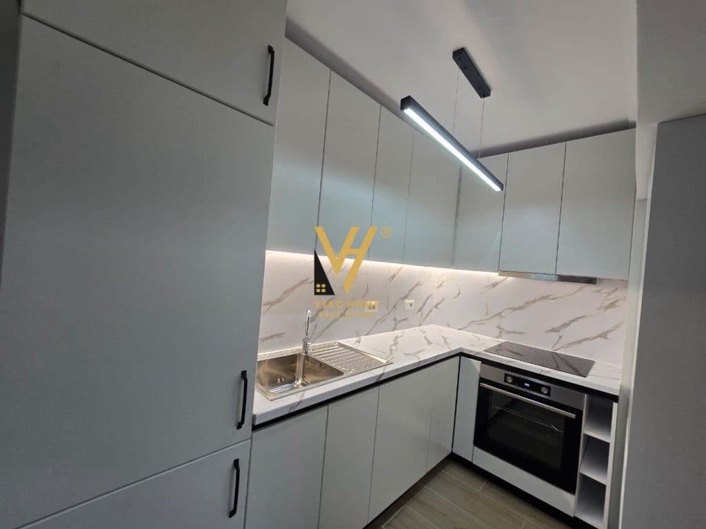 JEPET APARTAMENT 2+1 ME QERA TE KOMUNA E PARISIT 750 EURO 2