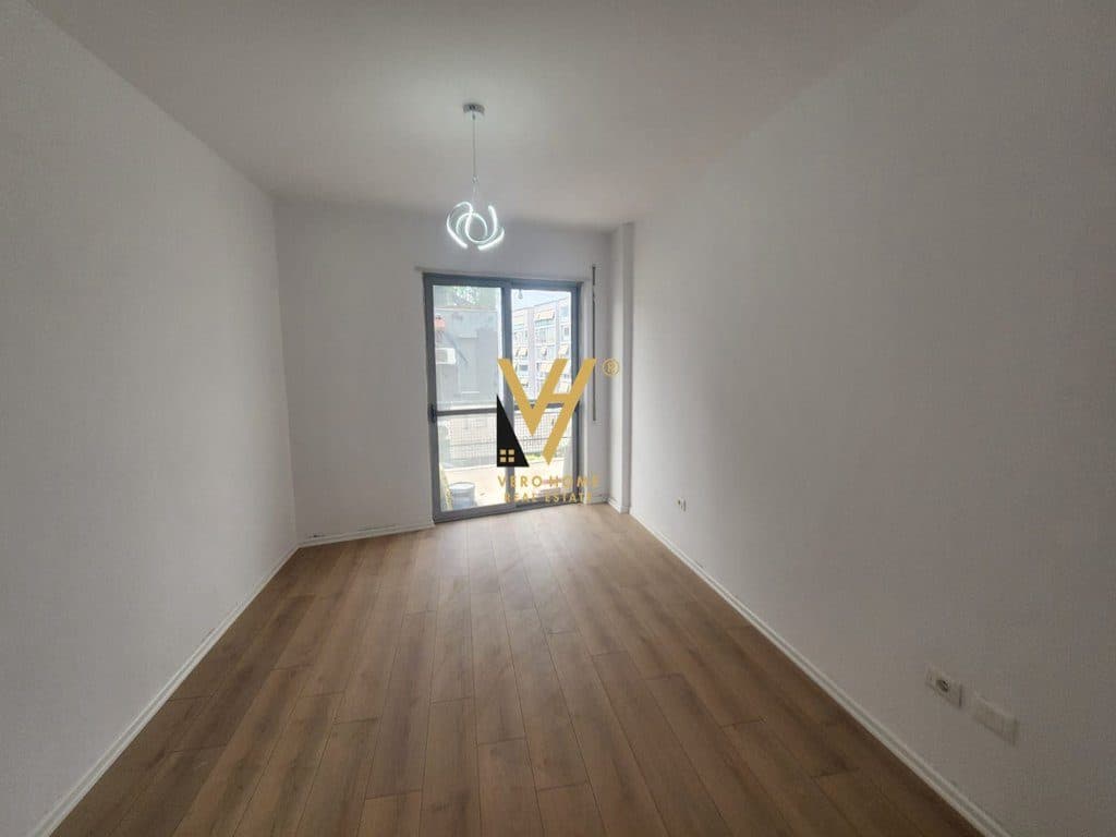 SHITET APARTAMENT 2+1+BLK TE KOMUNA E PARISIT 2