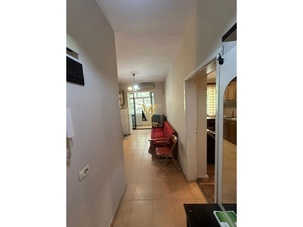 JEPET APARTAMENT 2+1+BLK ME QIRA NE VASIL SHANTO 52.000 LEKE