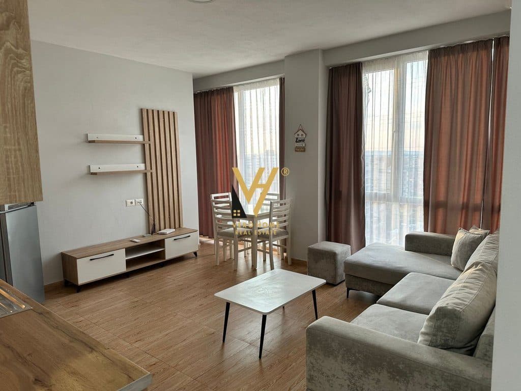 JEPET APARTAMENT 1+1+BLK ME QERA TE RR.RIZA CEROVA 50.000 LEKE