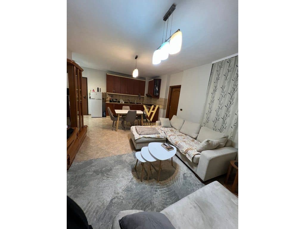 SHITET APARTAMENT 2+1+BLK TE 21 DHJETORI 230.000 EURO 2