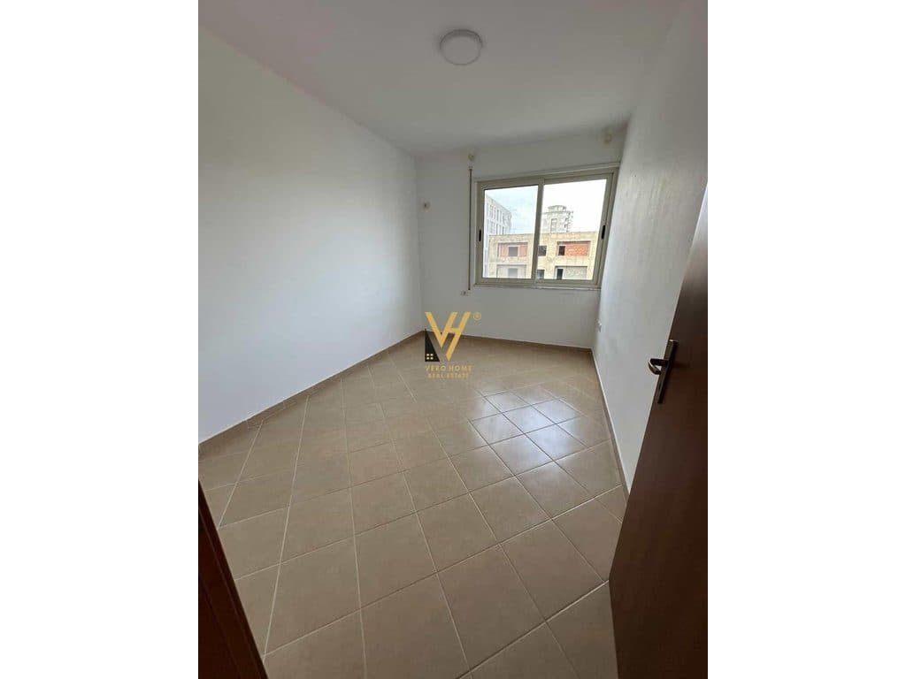 SHITET APARTAMENT 2+1+2 TE SHKEMBI I KAVAJES 190.000 EURO 3