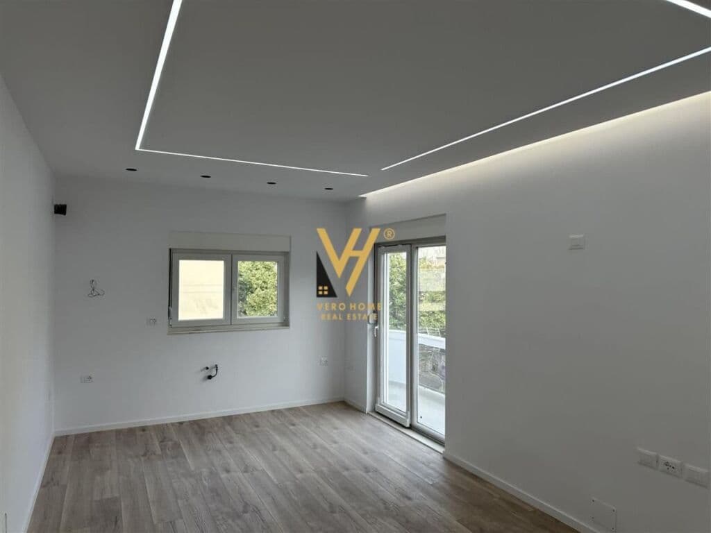 Jepet Zyre me qera te Blloku 60 m2 4