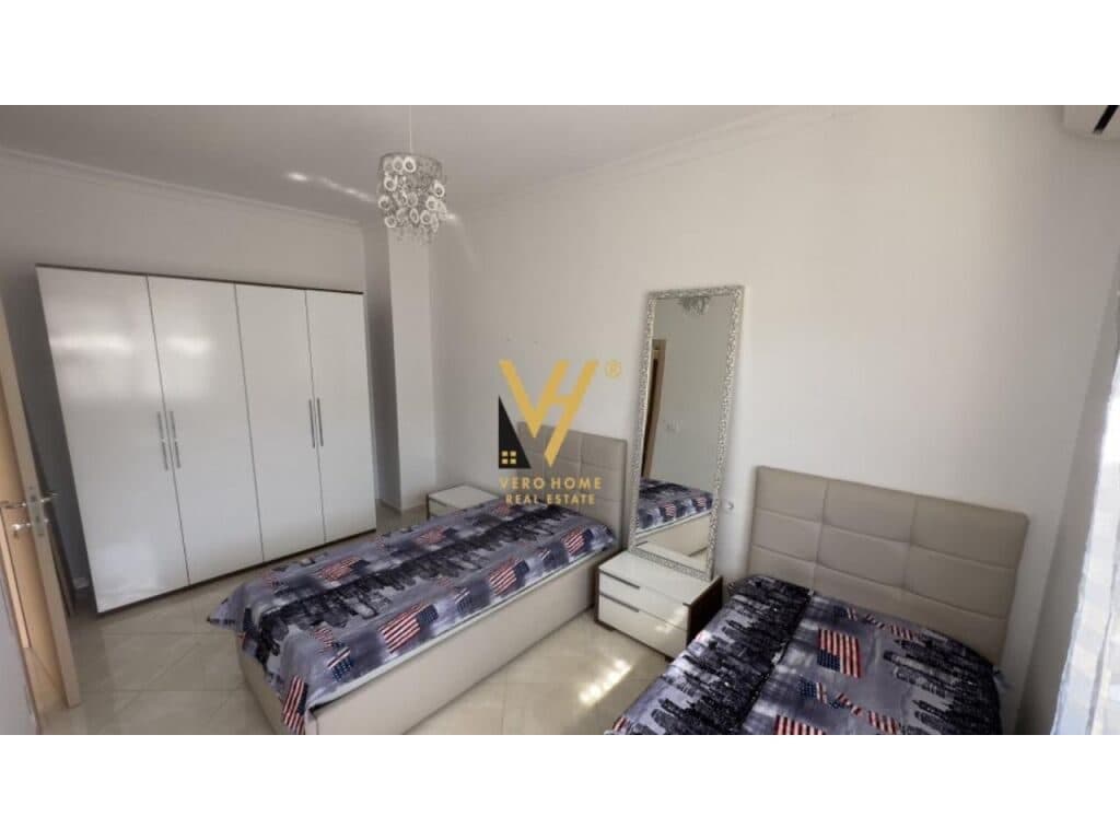 Jepet Apartament 3+1+2+ballkon me qera ne Yrshek 220 m2 3