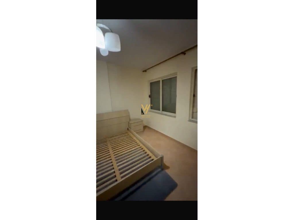 JEPET APARTAMENT 1+1 ME QIRA NE YZBERISHT 40.000 LEKE 3