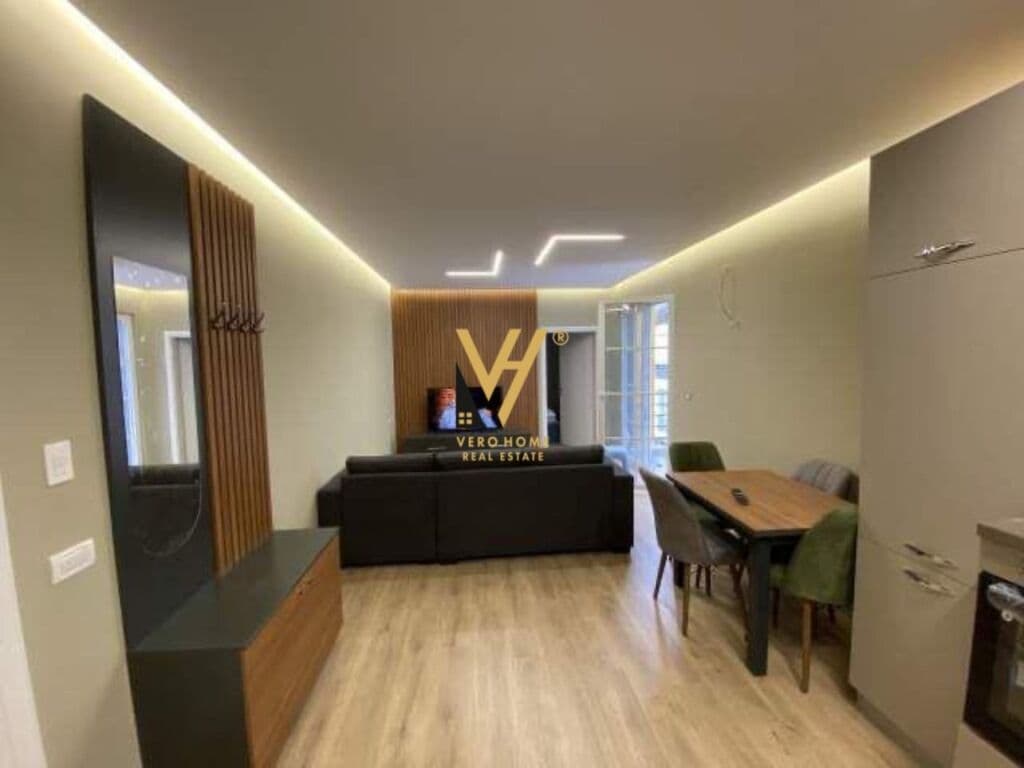 Jepet Apartament 1+1+ballkon me qera te Kompleksi Lorena , Shkoze 60 m2 4