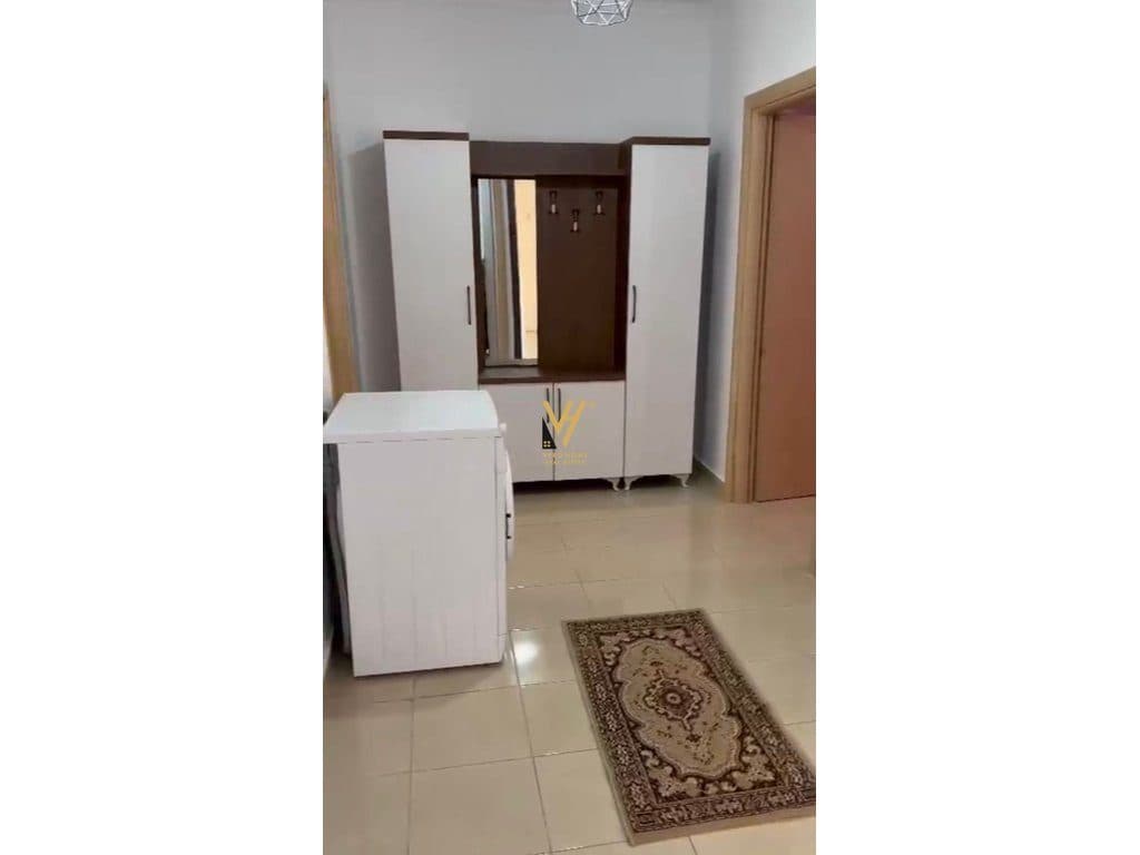 JEPET APARTAMENT 1+1 ME QIRA TE RRUGA E DIBRES 40.000 LEKE 2