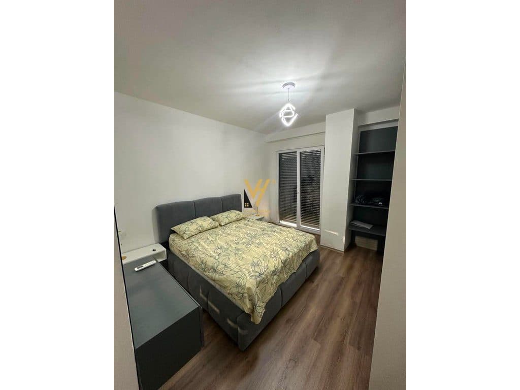 JEPET APARTAMENT 1+1 ME QIRA NE ASTIR 55.000 LEKE 3