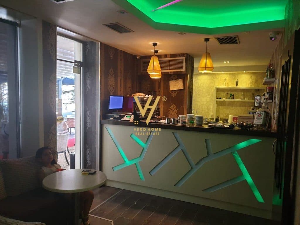 SHITET DYQAN 92 M2 TE 21 DHJETORI 400.000 EURO