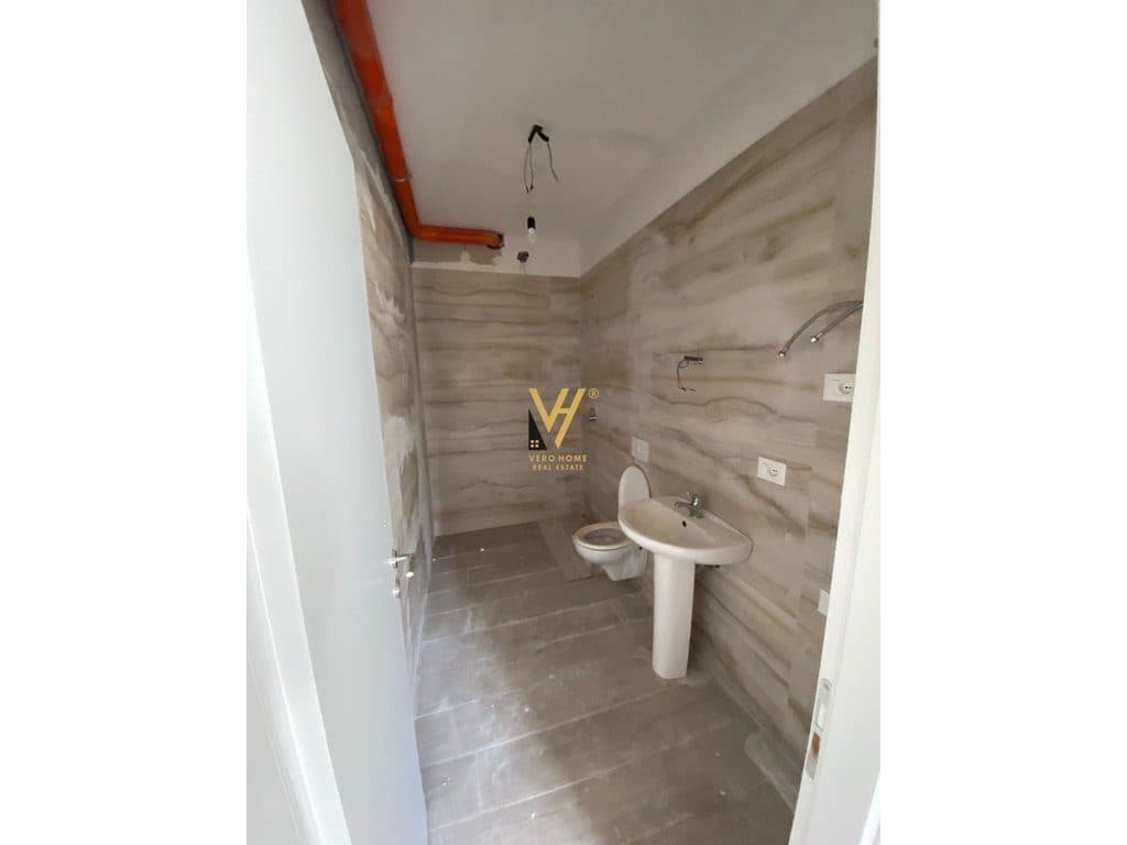 SHITET APARTAMENT 2+1 NE FRESK 85.000 EURO 4