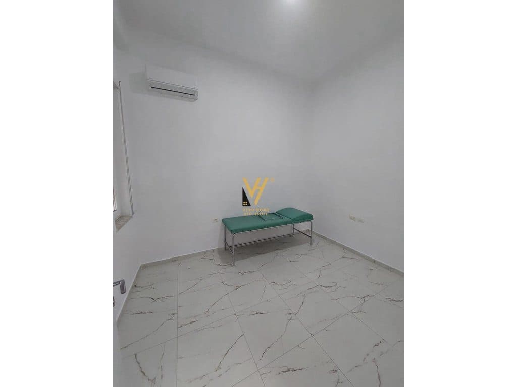 JEPET APARTAMENT 2+1+BLK ME QERA TE DONIKA CENTER 850 EURO 3