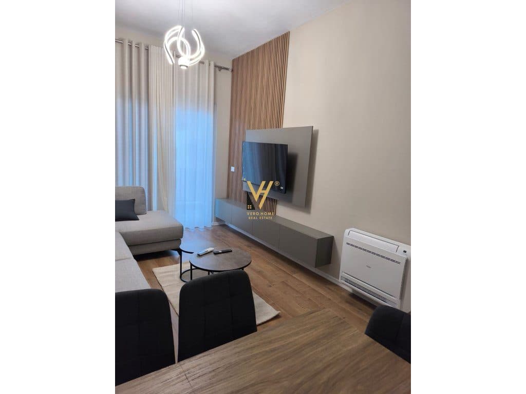 JEPET APARTAMENT 1+1+BLK ME QIRA TE AURA, LAPRAKE 600 EURO 2