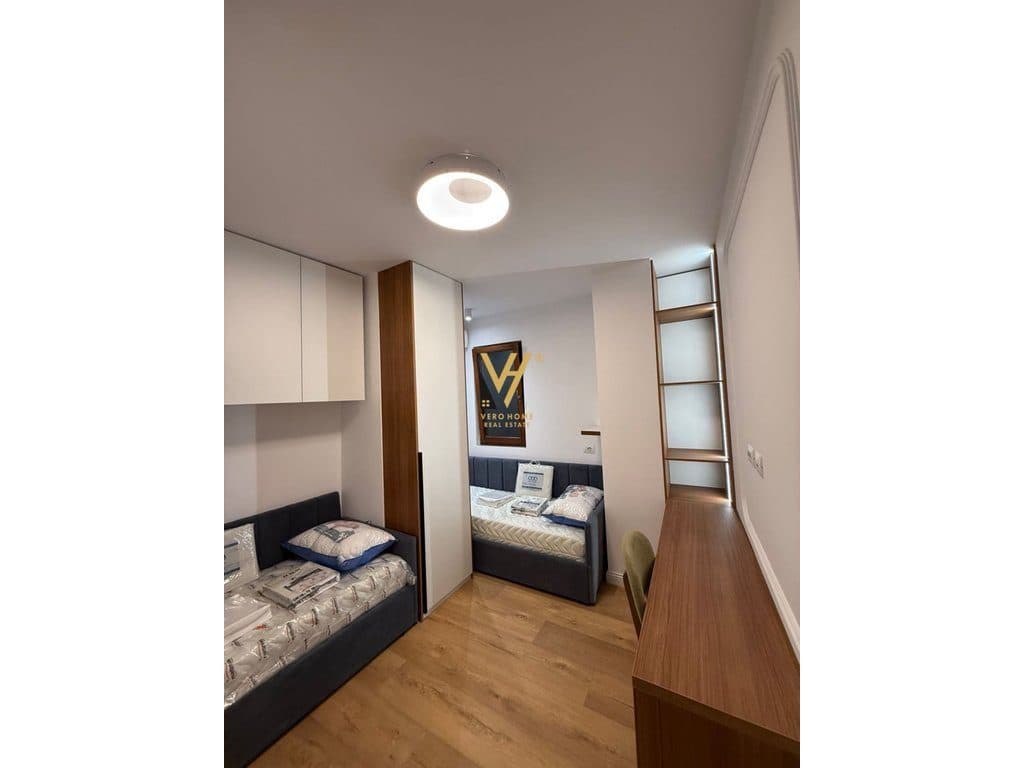 JEPET APARTAMENT 2+1 ME QIRA TE STACIONI TRENIT 95.000 LEKE 4