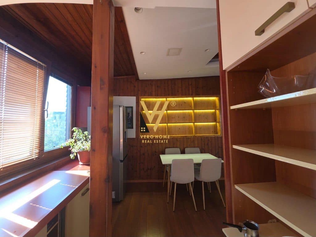 JEPET APARTAMENT 2+1+BLK ME QIRA TE RRUGA HIM KOLLI 80.000 LEKE 2