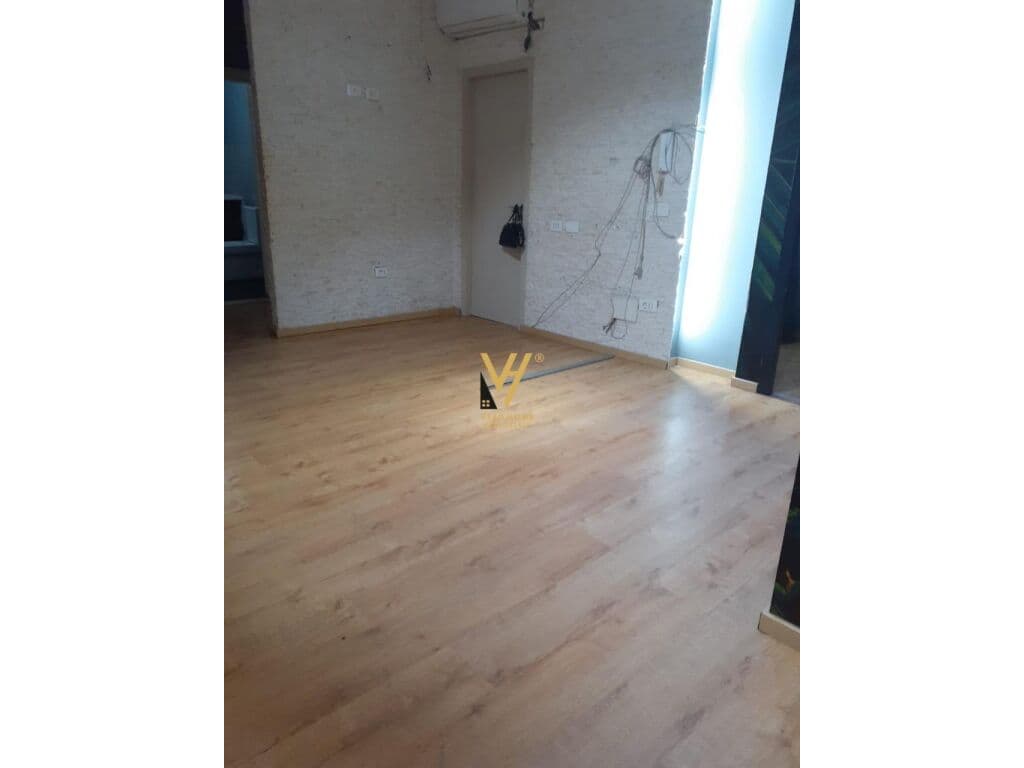 Jepet zyre me qera te Sheshi Willson 112 m2 3