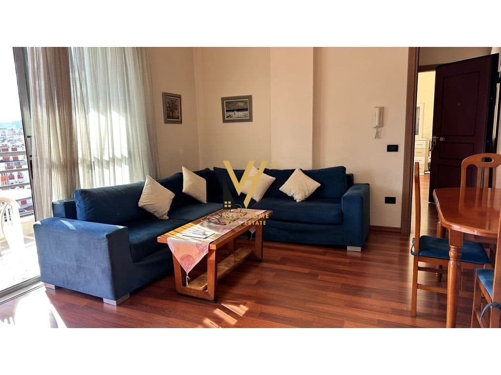 JEPET APARTAMENT 1+1 ME QERA TE PAZARI I RI 700 EURO