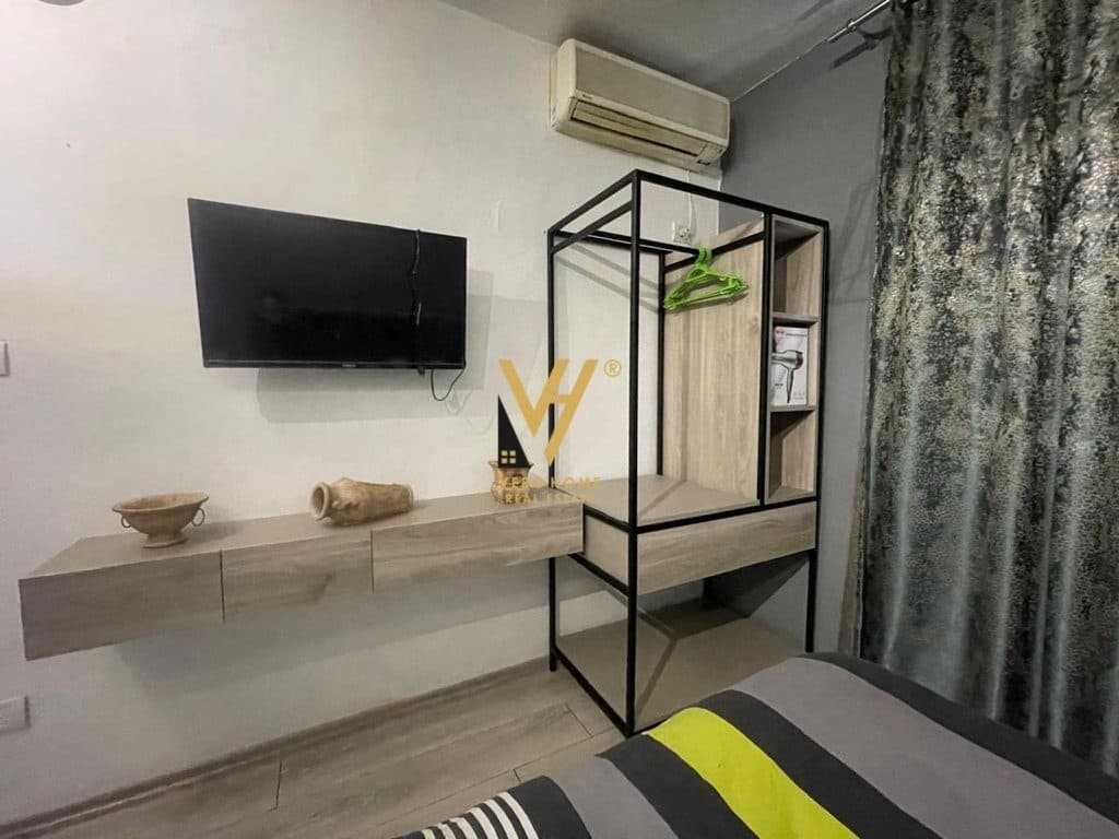JEPET GARSONIERE 35 M2 ME QERA TE RR.MUHAMET GJOLLESHA 450 EURO