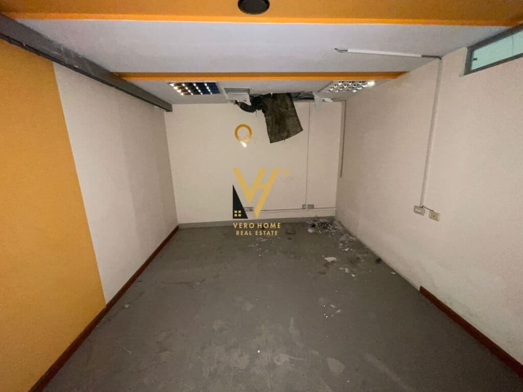 Jepet ambient Biznesi te Ish Blloku 350 m2 2
