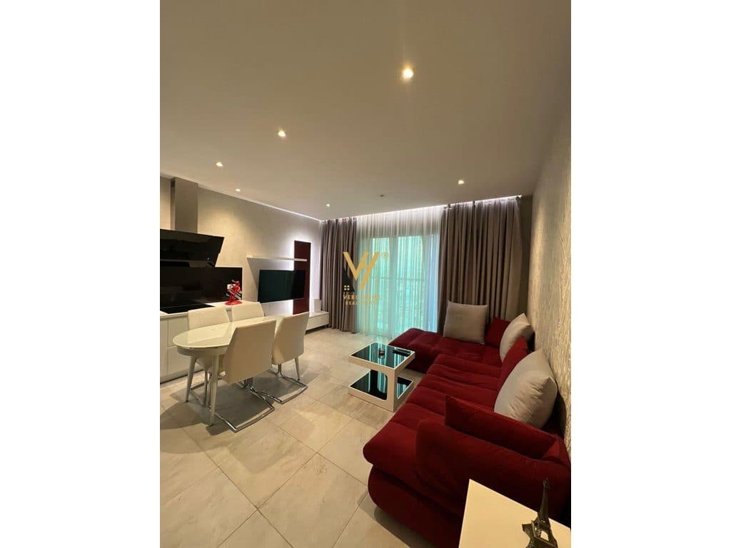 JEPET APARTAMENT 2+1+BLK ME QERA TE AMBASADOR 3 1.700 EURO