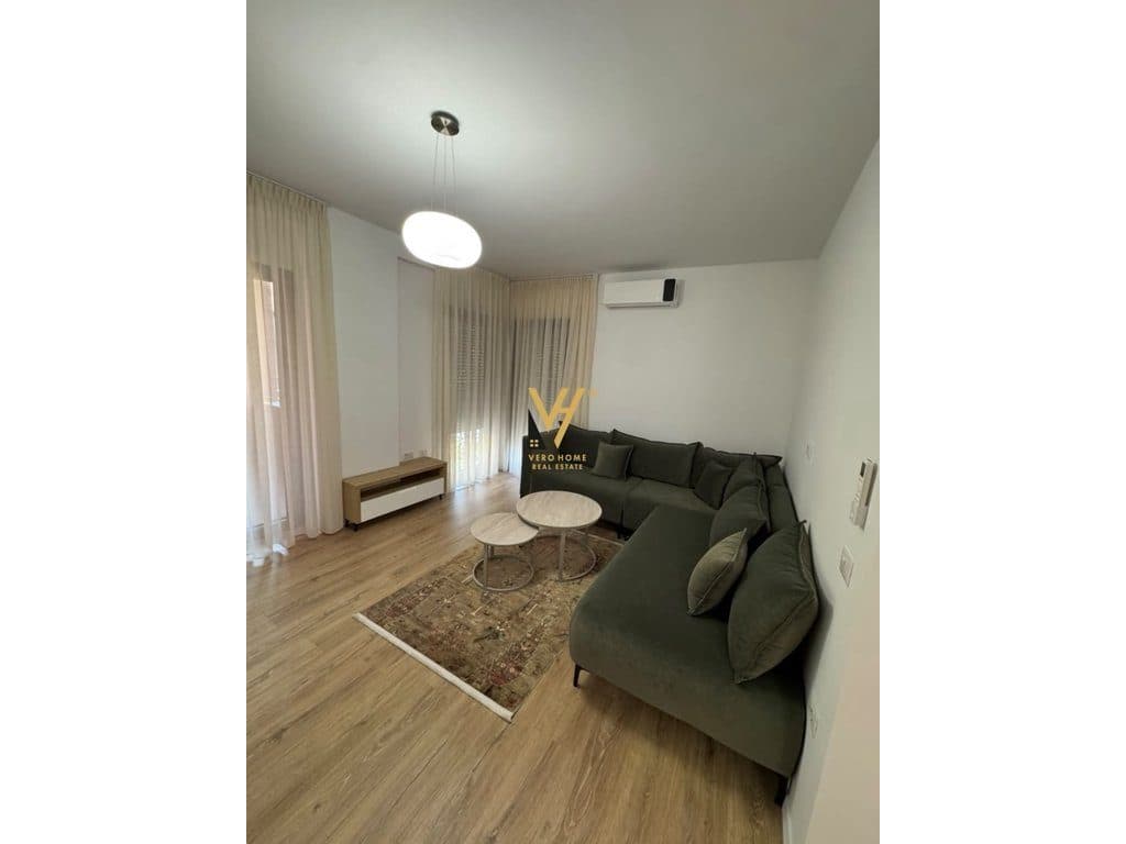 JEPET APARTAMENT 2+1+BLK ME QERA 21 DHJETORI 80.000 LEKE