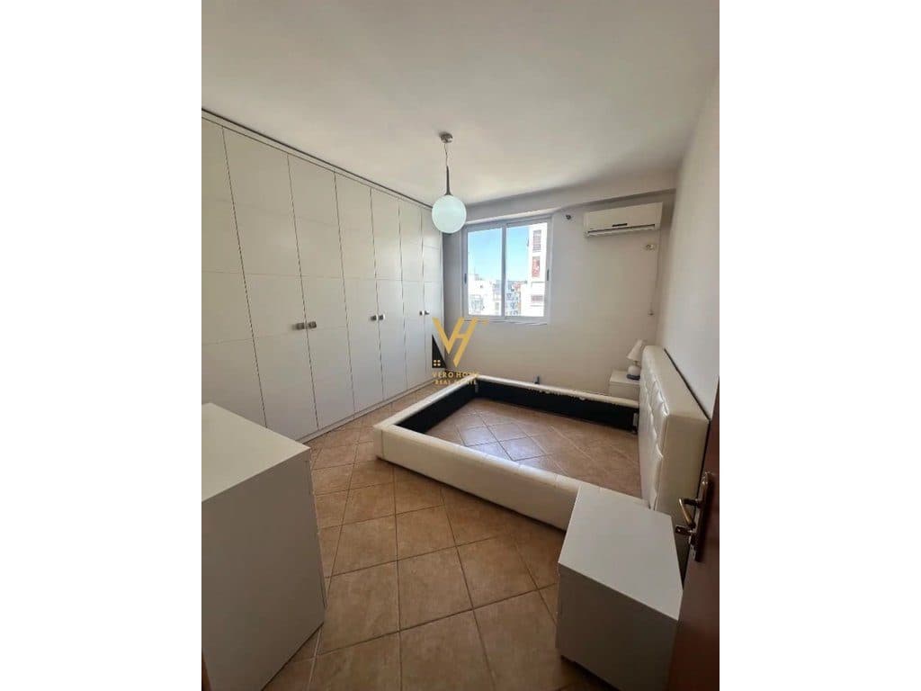 SHITET APARTAMENT 2+1+BLK NE MISTO MAME 165.000 EURO 3