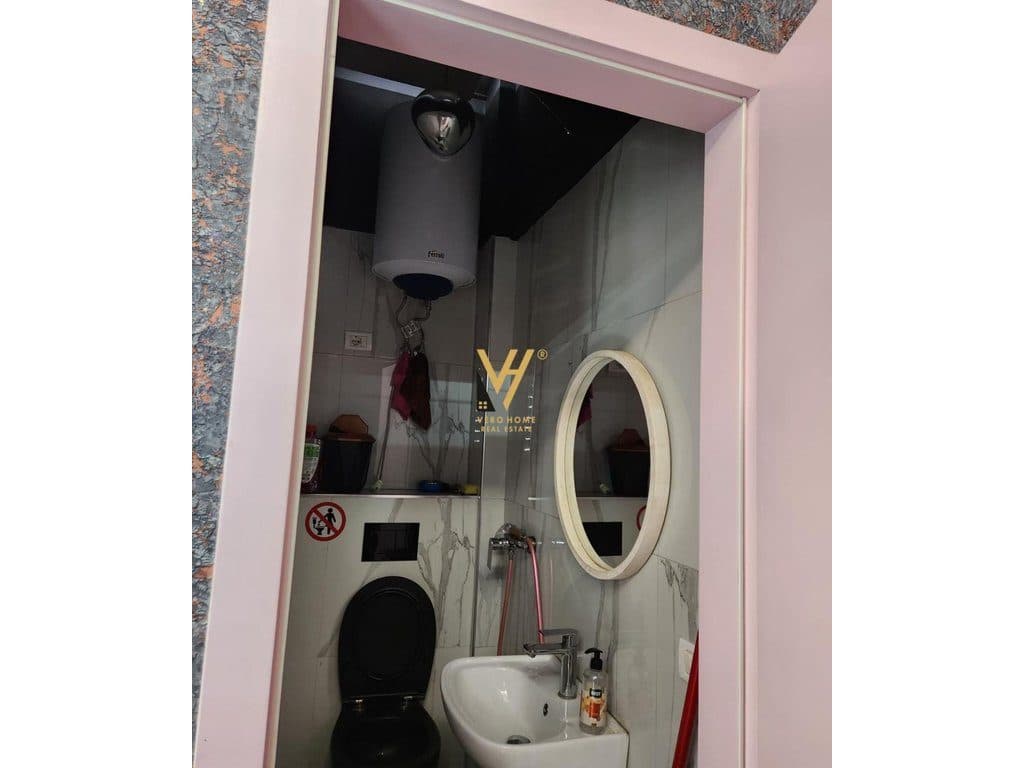 JEPET DYQAN 47 M2 ME QERA RRUGA IDRIZ DOLLAKU ALI DEMI 500 EURO 4