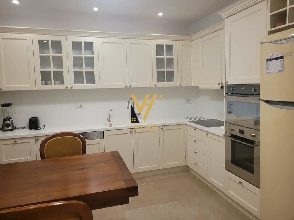 JEPET APARTAMENT 4+1+3+2BLK ME QIRA NE BLLOK 2.500 EURO 3