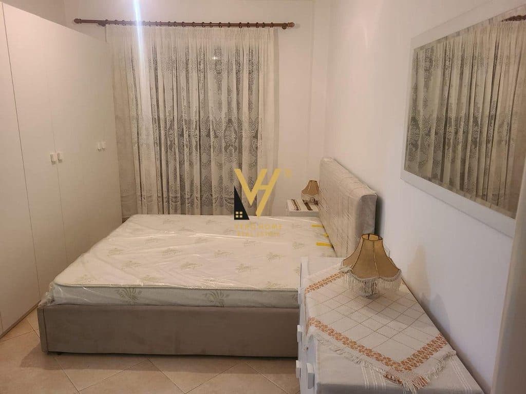 SHITET APARTAMENT 2+1+2+2BLK NE YZBERISHT 155.000 EURO 3