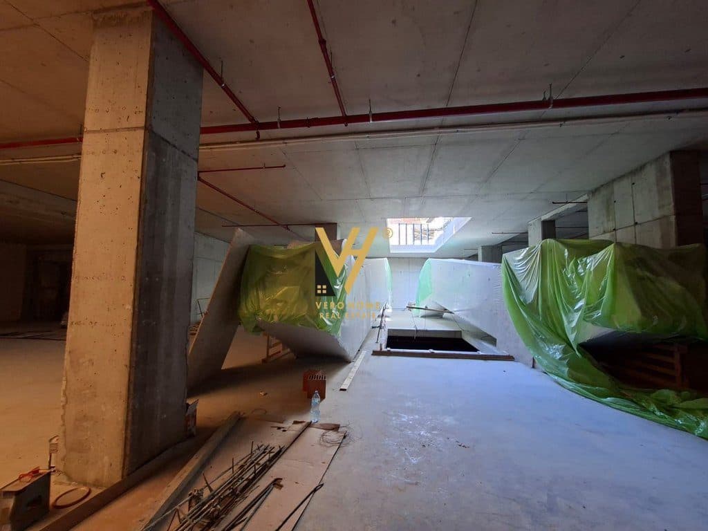 SHITET AMBIENT BIZNESI 1.100 M2 NE QENDER 2