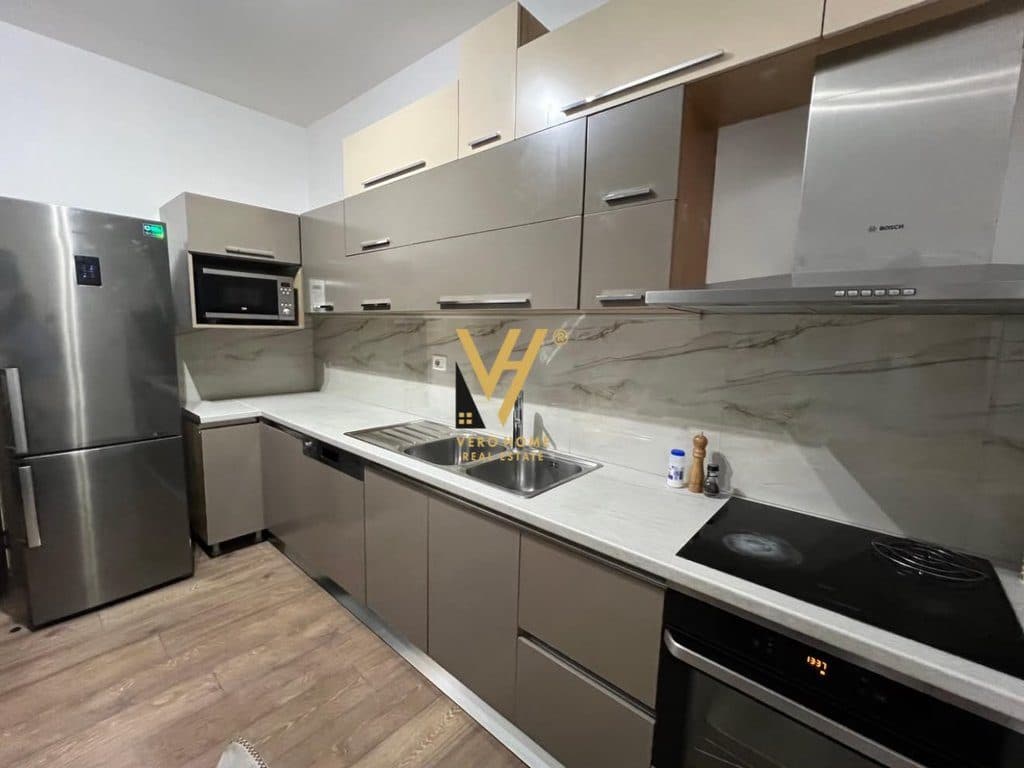 JEPET APARTAMENT 2+1+BLK ME QERA TEK HARRY FULTZ 700 EURO 2
